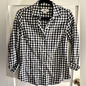 Vineyard Vines button down.